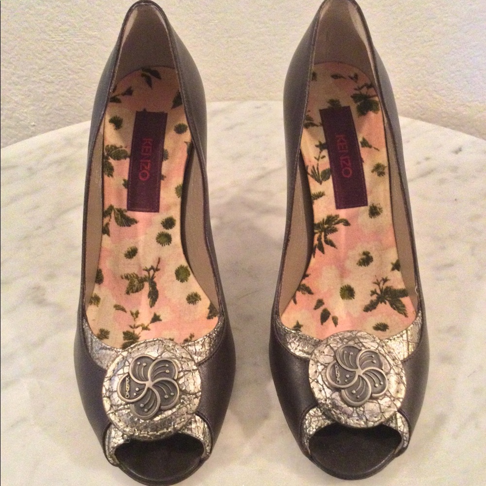 KENZO Green Leather Silver Accents Front Logo Open Toe Heel Wm Sz 37 M ITALY